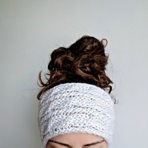 NWT Rose & Remington wide knit headband